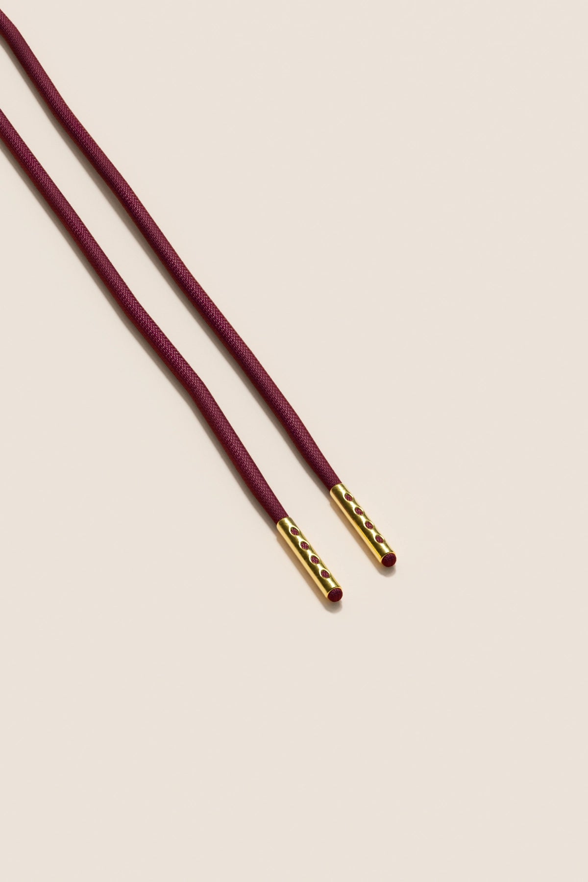 Senkels ボルドー 2.5mm ラウンドワックス靴ひも with Gold Aglets