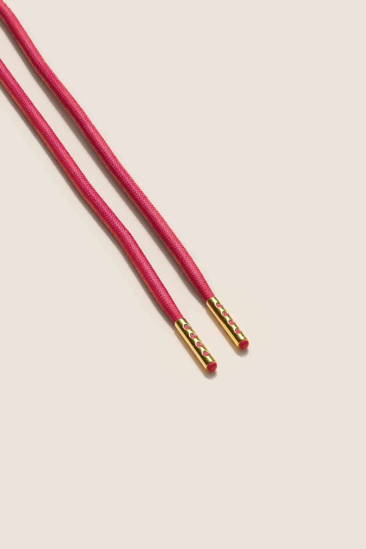 Senkels セリーズピンク 4mm ラウンドワックス靴ひも with Gold Aglets