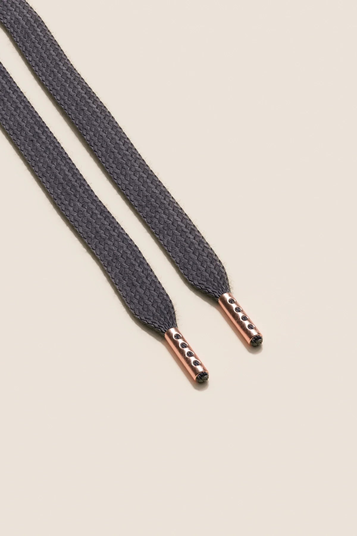 New Balance Sola Sleek - チャコール