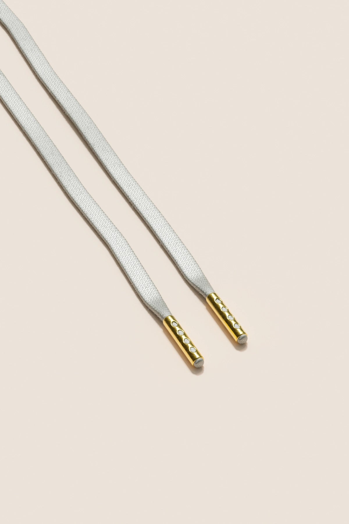 Senkels ライトグレー 3mm フラットワックス靴ひも with Gold Aglets