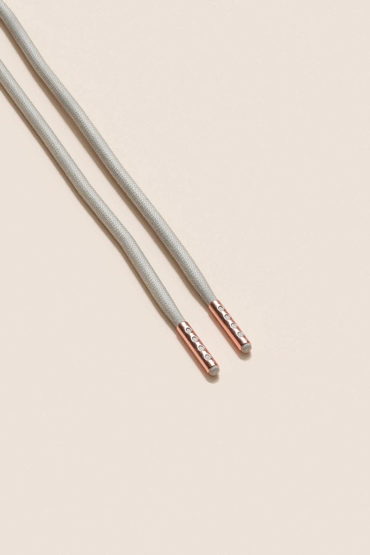 Senkels ニッケルグレー 4mm ラウンドワックス靴ひも ローズゴールドアグレット付き
