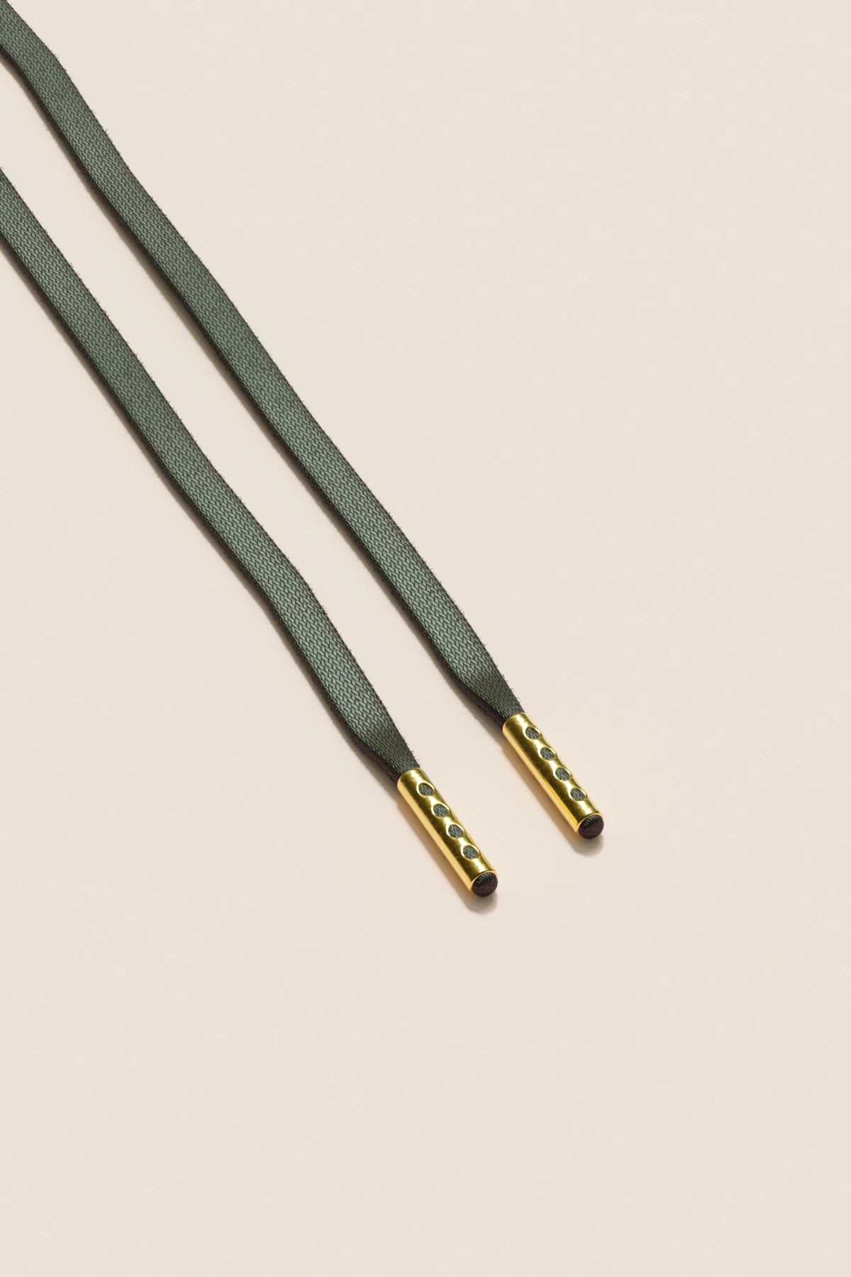 Senkels オリーブグリーン 3mm フラットワックス靴ひも with Gold Aglets