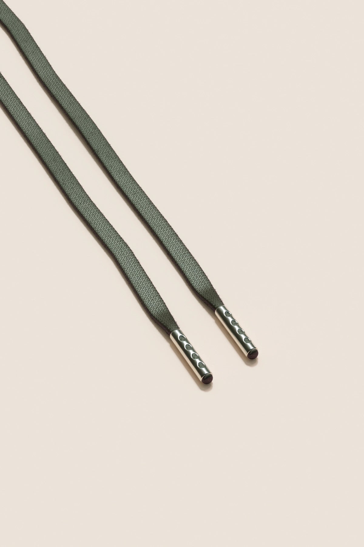 Senkels オリーブグリーン 3mm フラットワックス靴ひも with Nickel Aglets