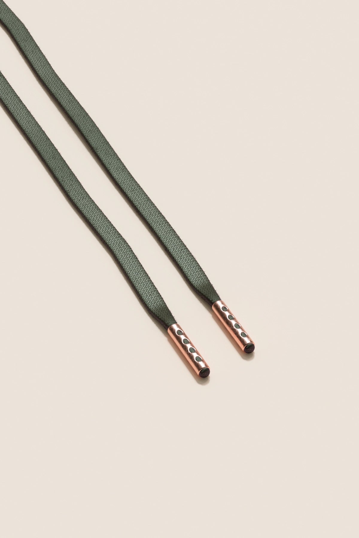 Senkels オリーブグリーン 3mm フラットワックス靴ひも with Rose Gold Aglets