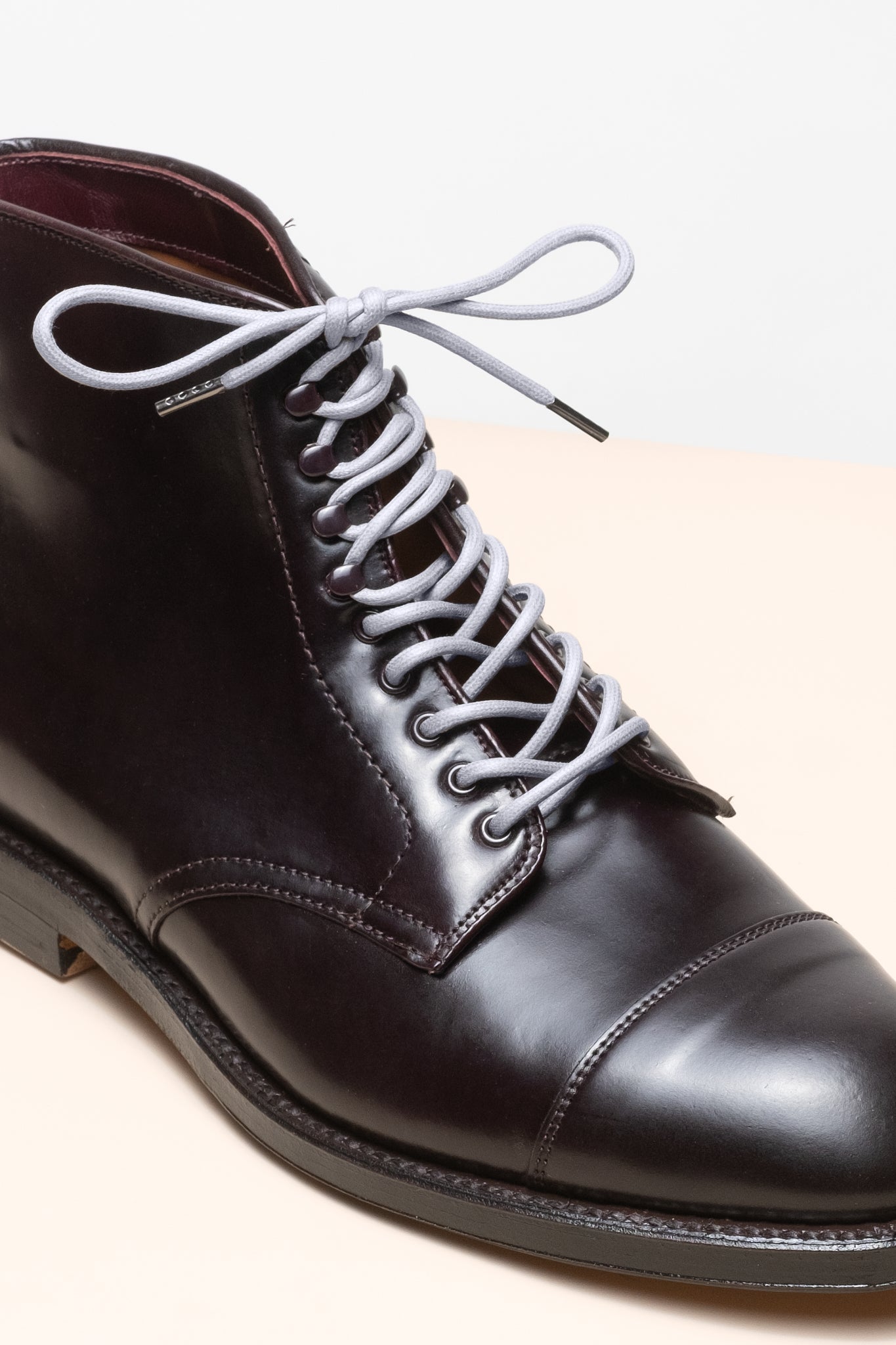 アルミニウムグレー - 4mm round waxed shoelaces for boots and shoes made from 100% organic cotton - Senkels