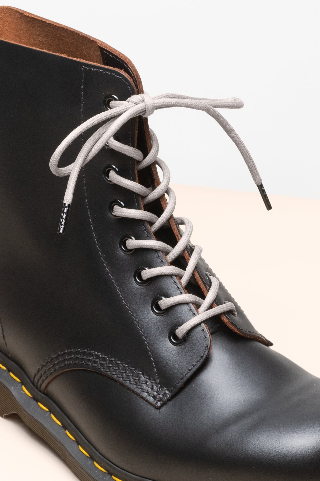 グラファイトグレー - 4mm ラウンドワックス靴ひも