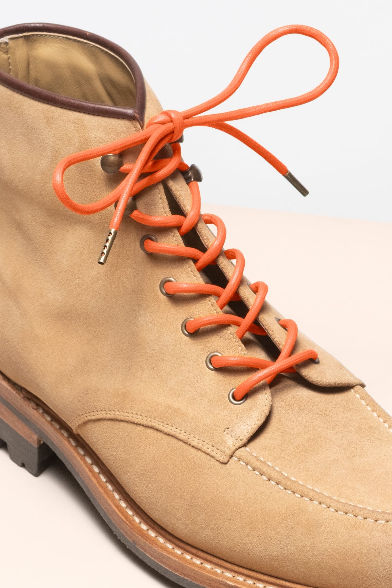 オレンジ - 4mm round waxed shoelaces for boots and shoes made from 100% organic cotton - Senkels