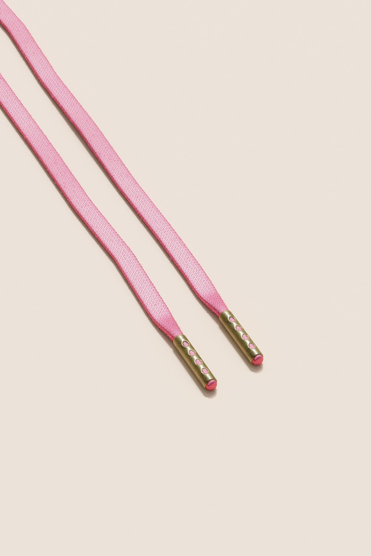 Senkels Flamingo ピンク 3mm フラットワックス靴ひも with Brass Aglets