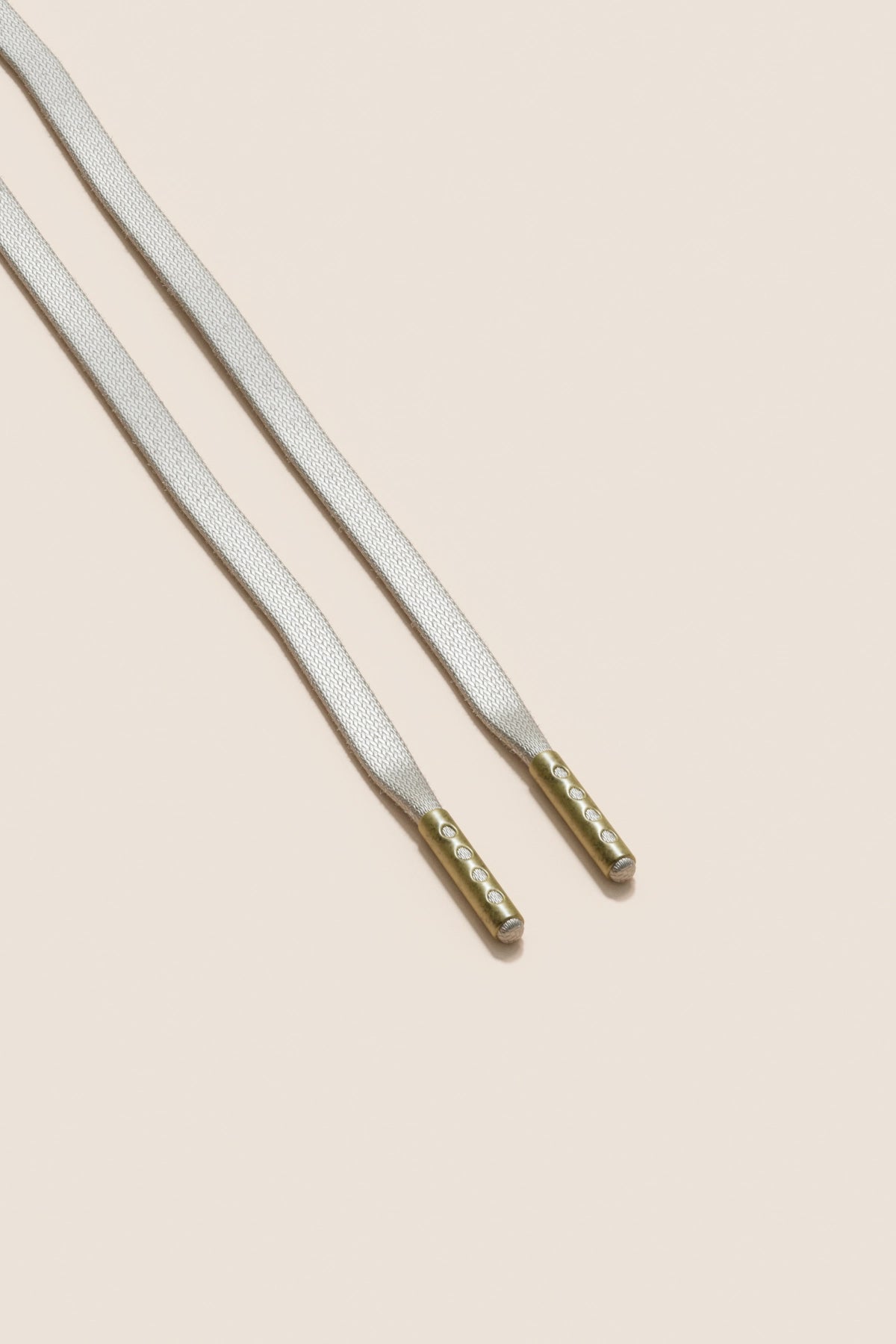 Senkels ニッケルグレー 3mm フラットワックス靴ひも with Brass Aglets