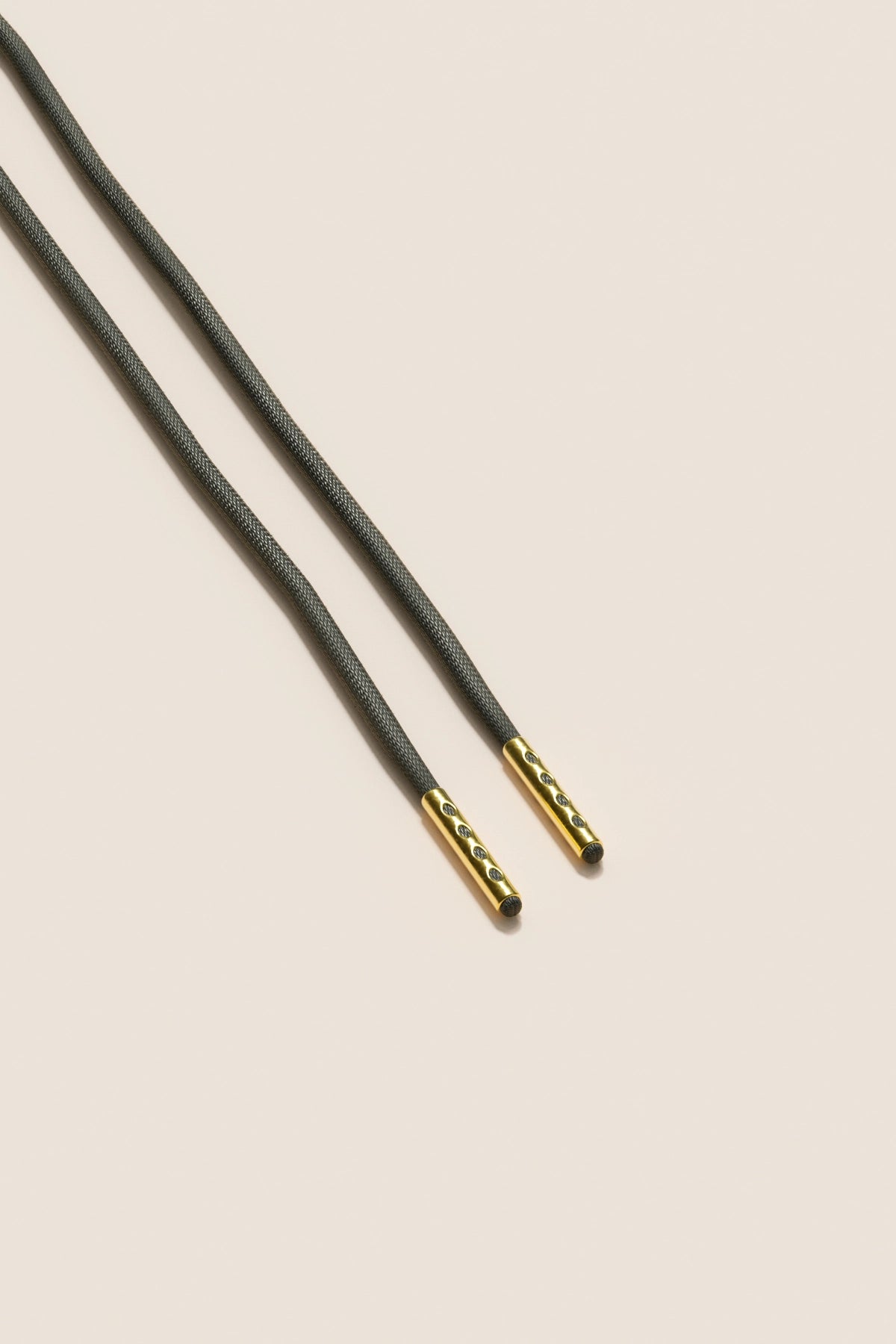Senkels ナイトグレー 2.5mm ラウンドワックス靴ひも with Gold Aglets