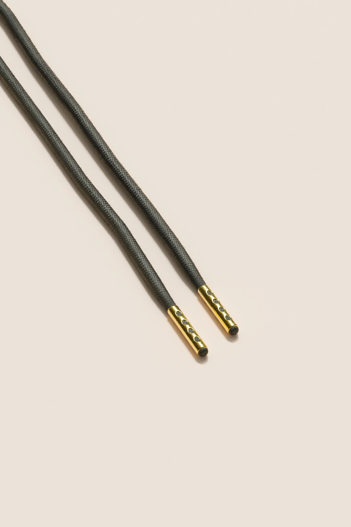 Senkels ナイトグレー 4mm ラウンドワックス靴ひも ゴールドアグレット付き